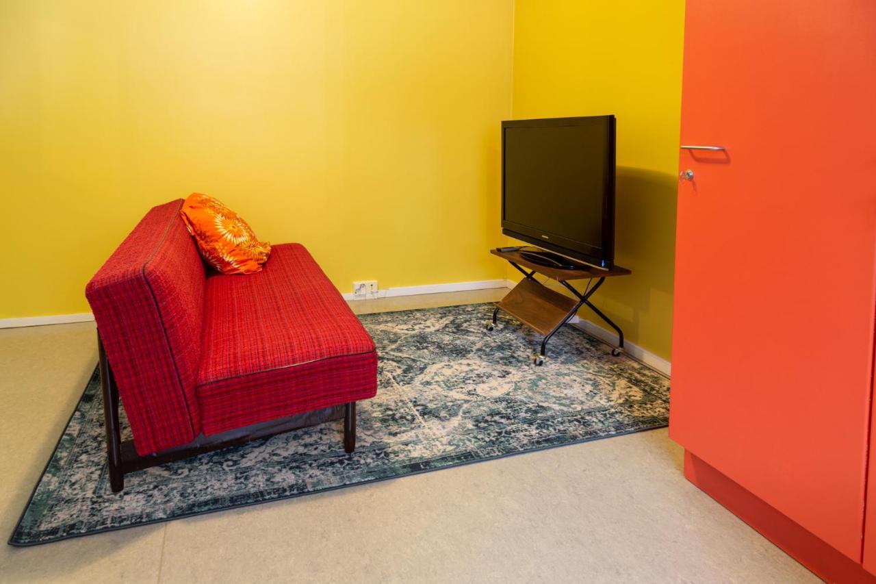 Kulkuri Hostellit Haemeenlinna Экстерьер фото
