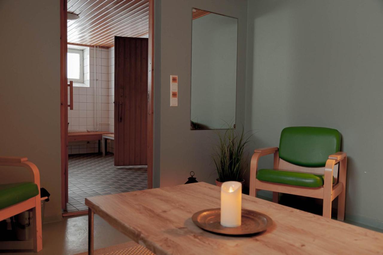 Kulkuri Hostellit Haemeenlinna Экстерьер фото