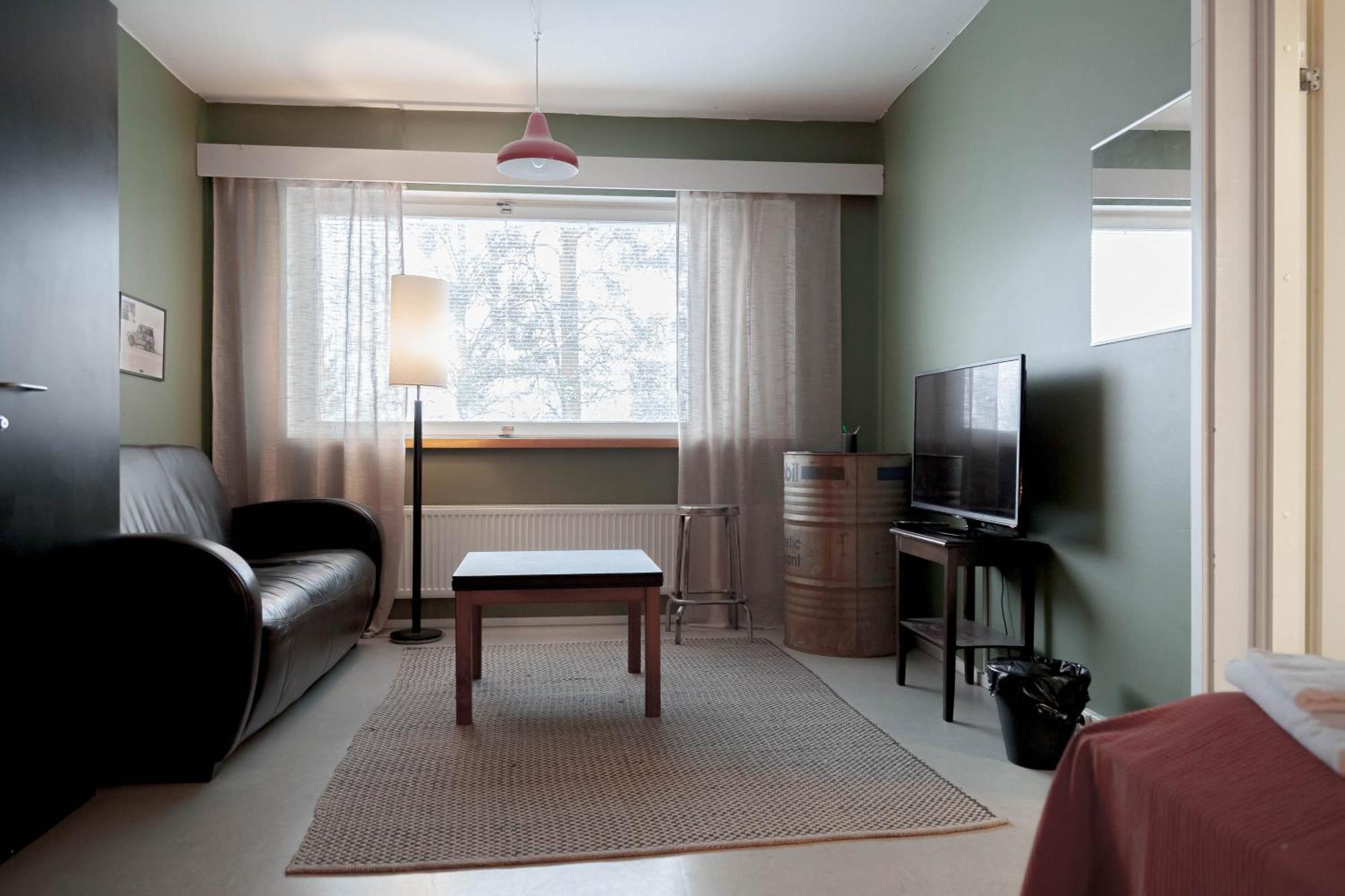 Kulkuri Hostellit Haemeenlinna Экстерьер фото